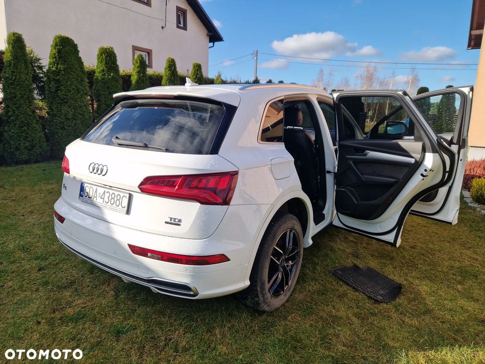 Audi Q5 2.0 TDI Quattro S tronic design - 9