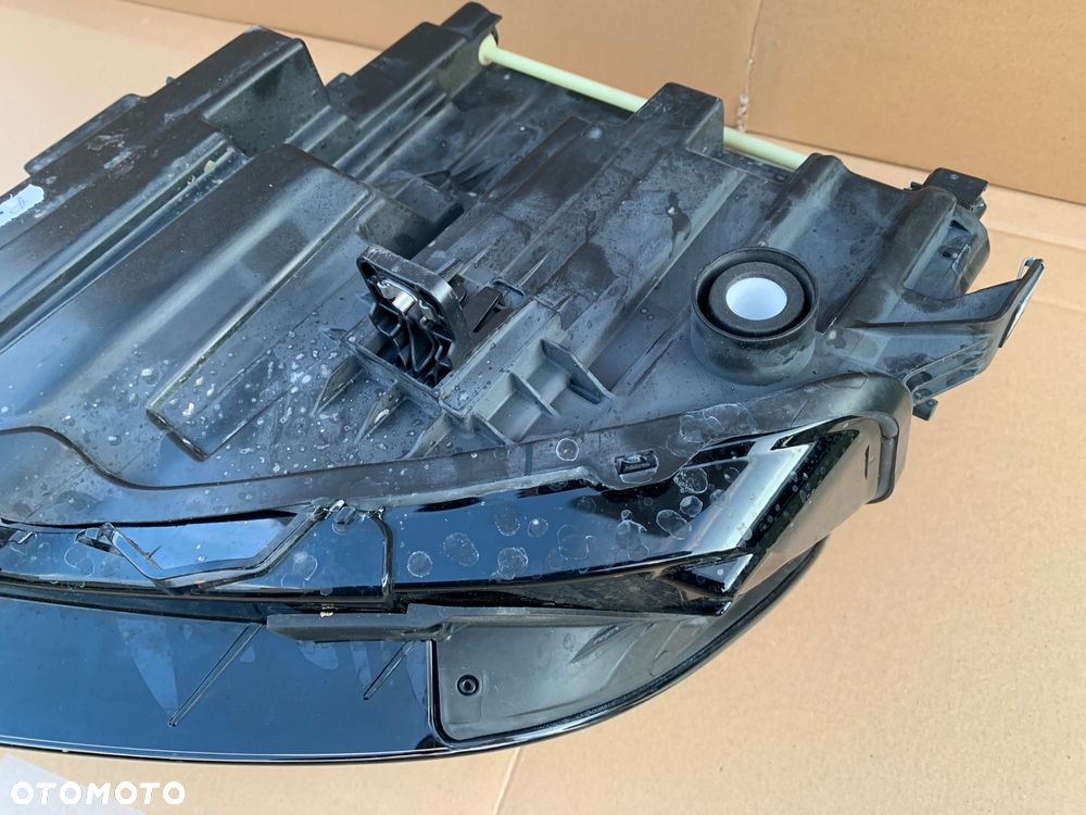 Lampa prawa przód Audi Q4 89A E-Tron Matrix - 13