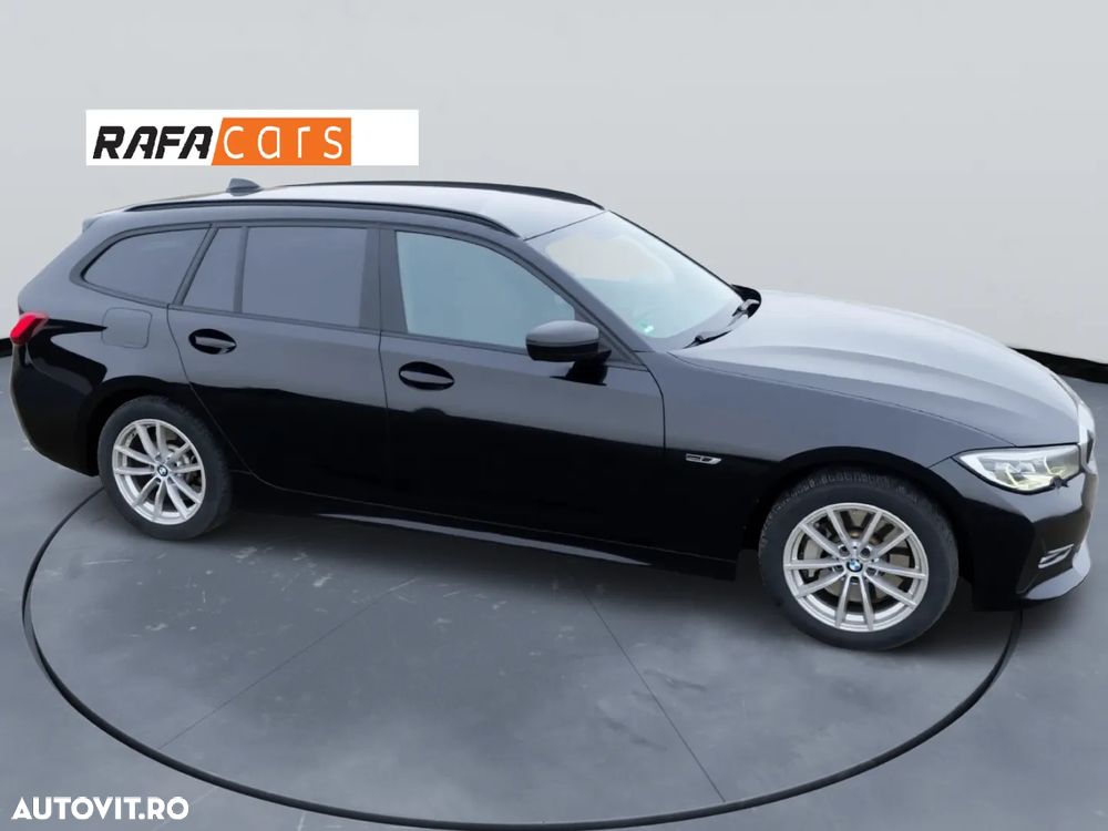 BMW Seria 3 330e xDrive Aut. Luxury Line - 11