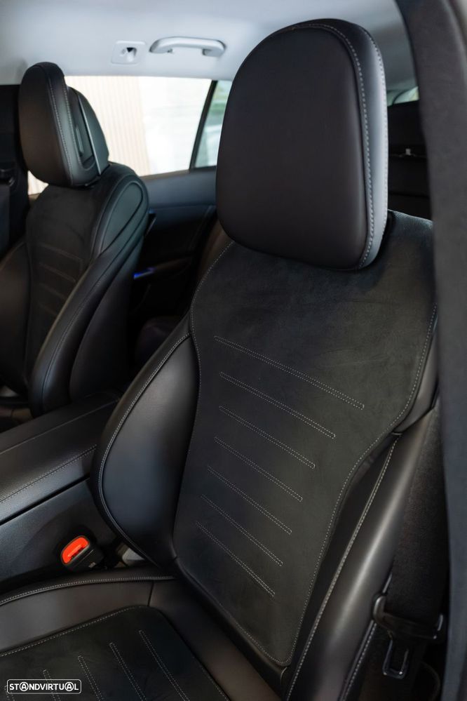 Mercedes-Benz C 300 e AMG Line - 33