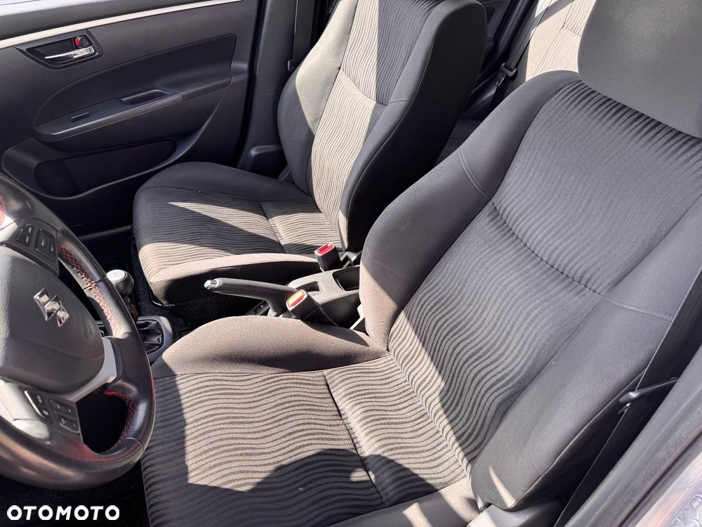 Suzuki Swift - 8
