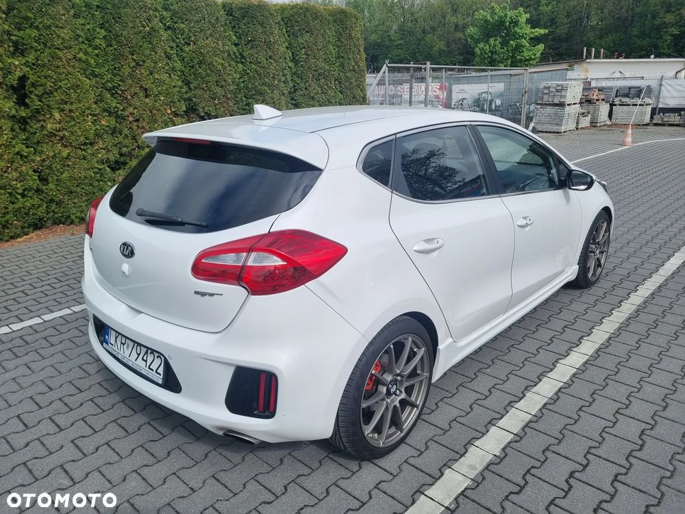 Kia Ceed 1.6 T-GDI GT-Track - 8
