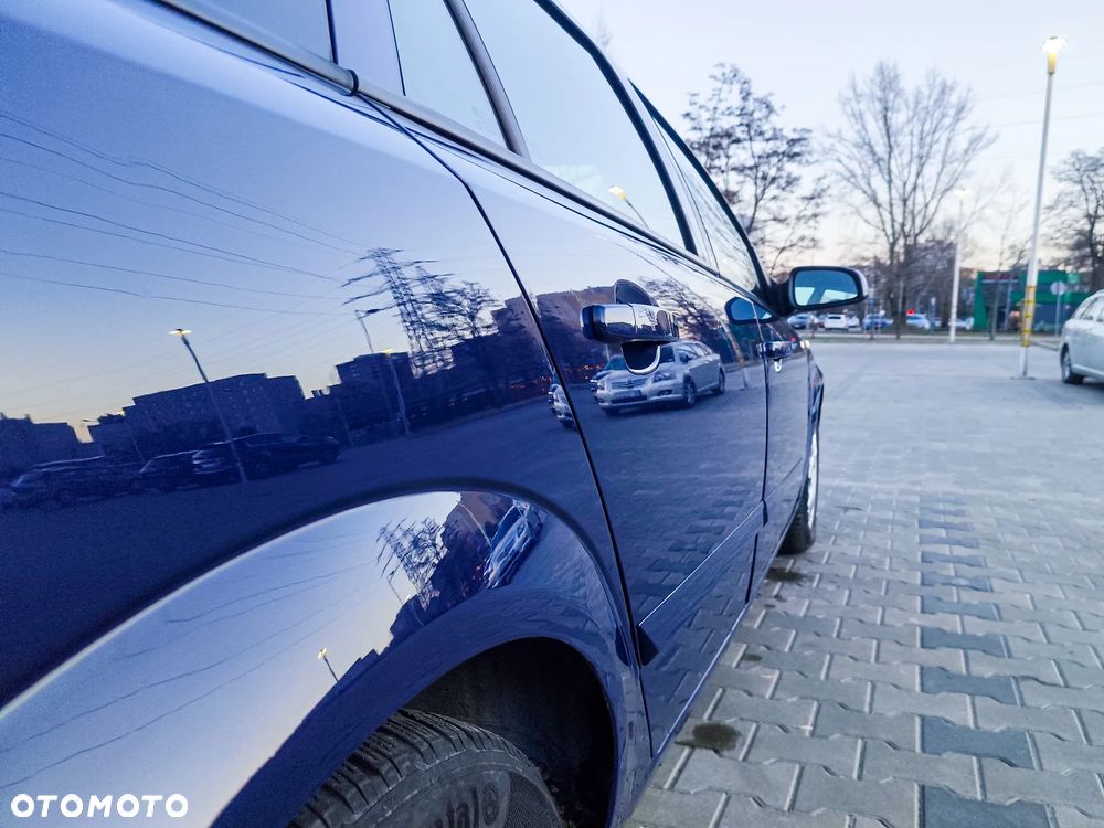 Opel Astra 1.6 Cosmo - 9