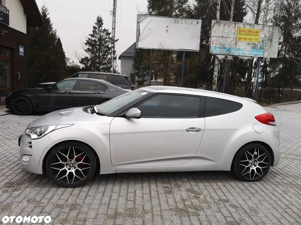 Hyundai Veloster 1.6 GDI Premium - 5