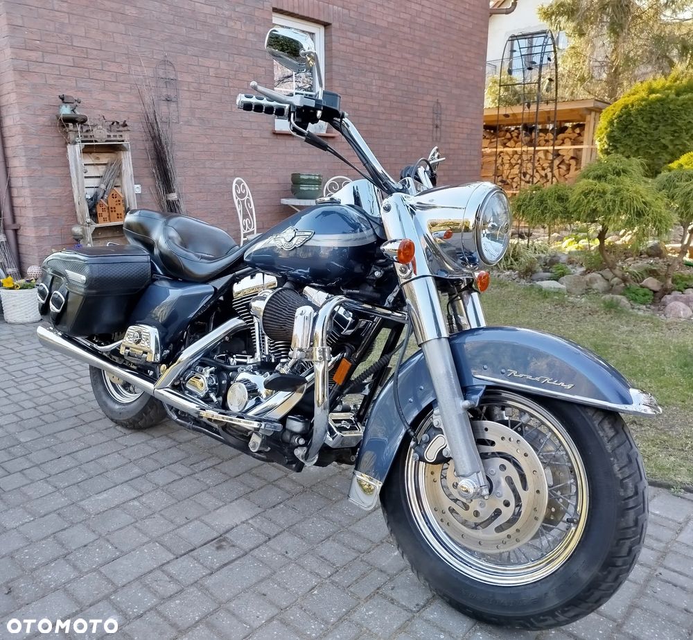 Harley-Davidson Touring Road King - 11