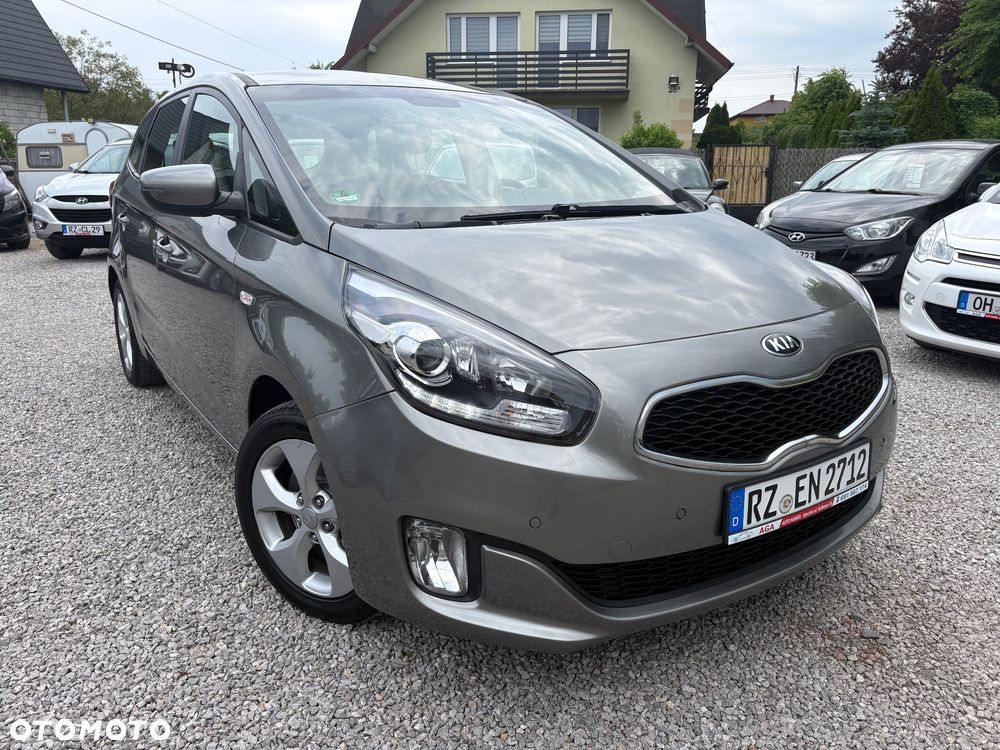 Kia Carens 1.7 CRDi Spirit - 12