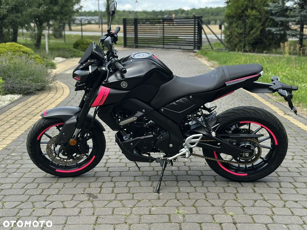 Yamaha MT - 7