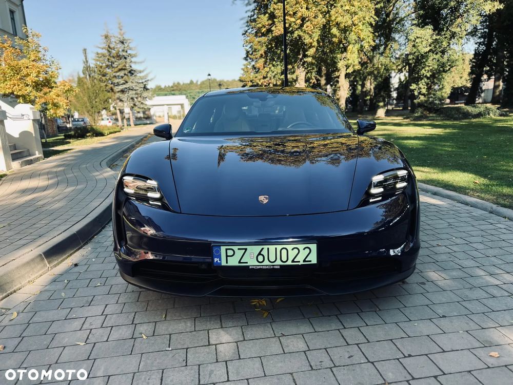 Porsche Taycan 89kWh - 4