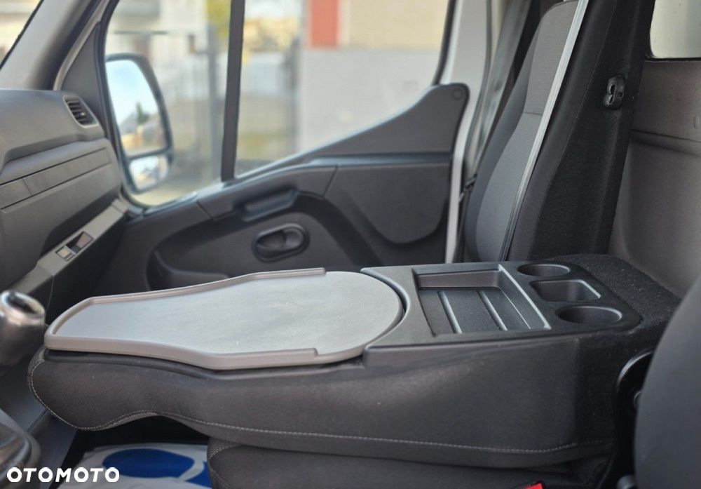 Renault Master - 13