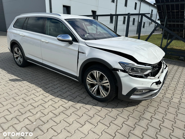 Volkswagen Passat Variant 2.0 TDI SCR DSG 4Motion Alltrack