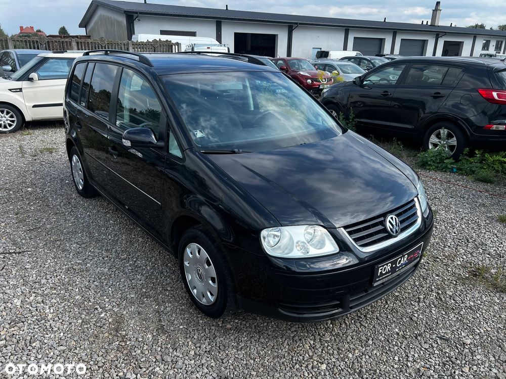 Volkswagen Touran 1.9 TDI Conceptline - 2