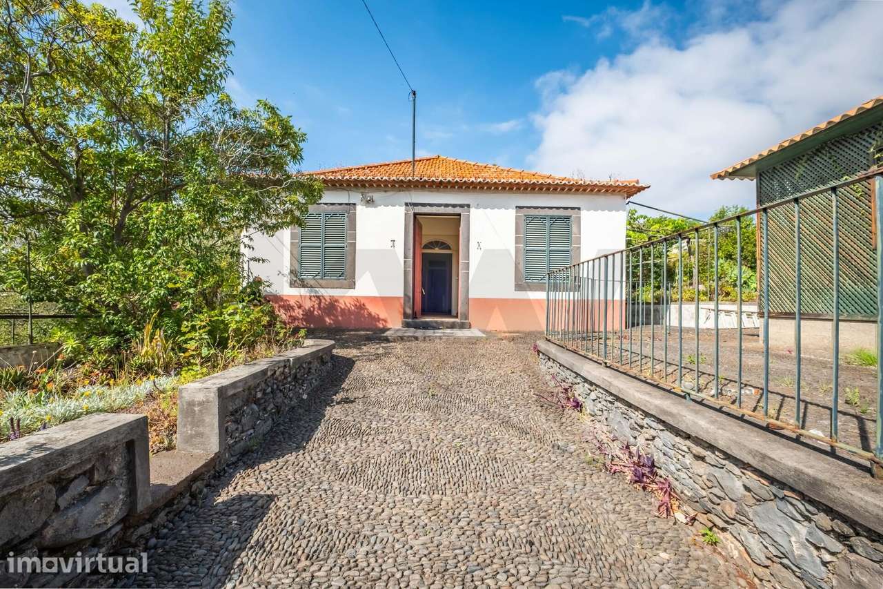 Quinta Edina — Exclusividade e Potencial no Coração do Funchal - Grande imagem: 2/39