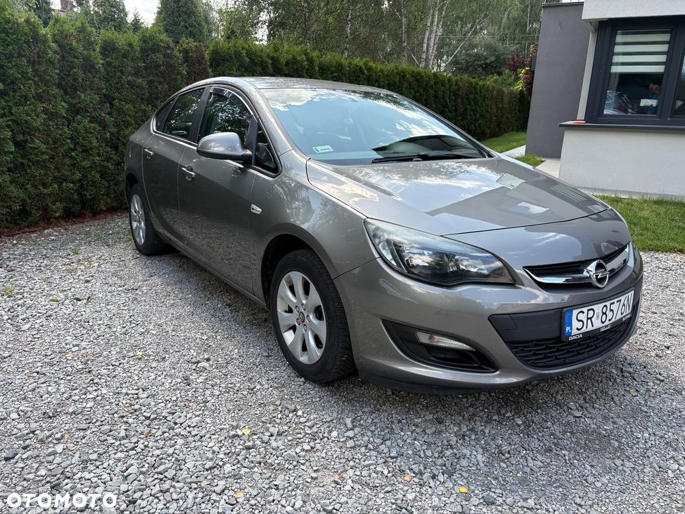 Opel Astra - 3
