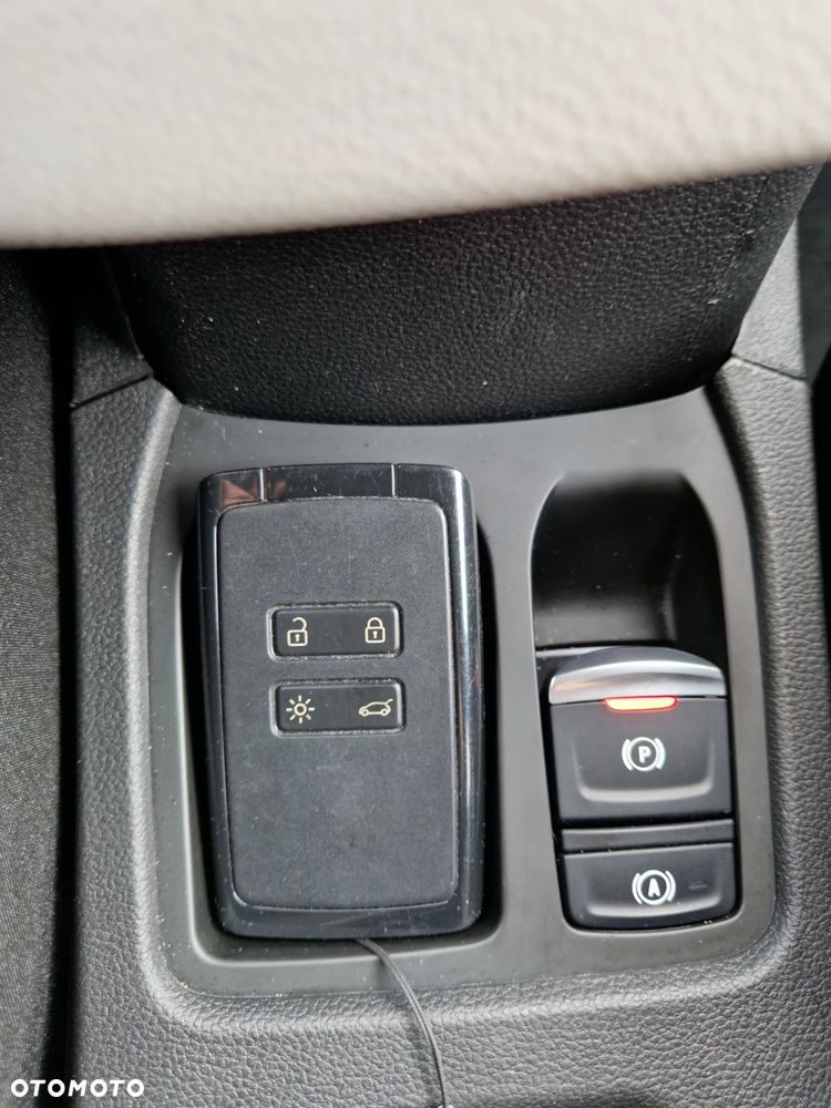 Renault Clio - 19