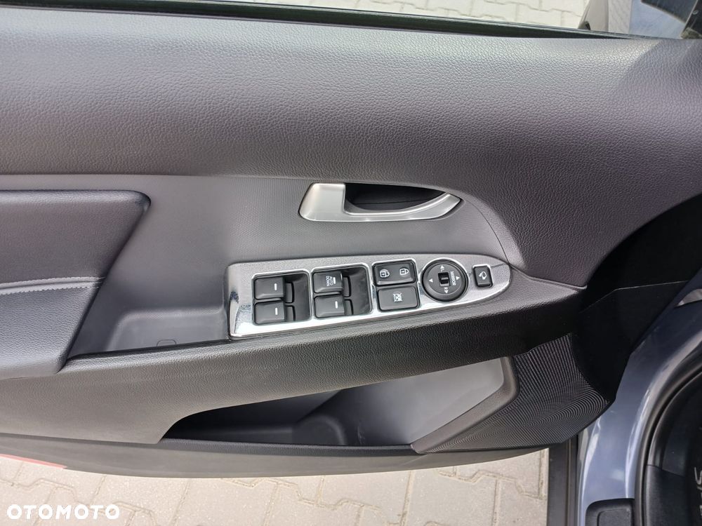 Kia Sportage 1.6 GDI Business Line 2WD - 24