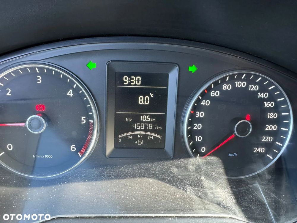 Volkswagen TRANSPORTER T5 - 9