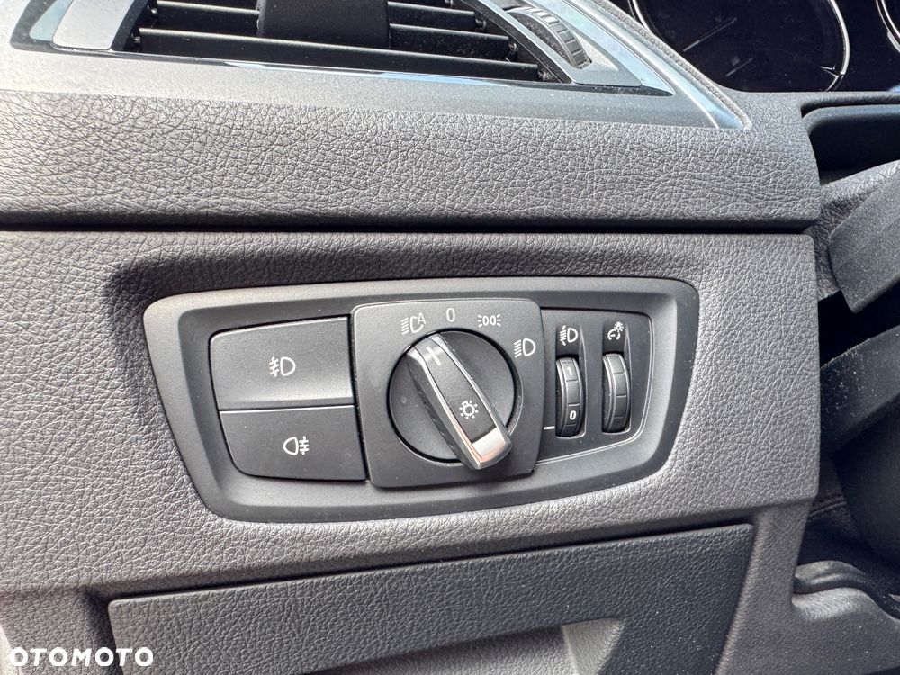 BMW Seria 1 118d M Sport Shadow - 14