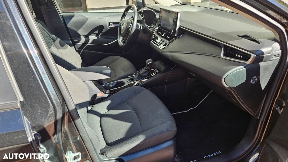 Toyota Corolla 1.8 Hybrid Comfort - 7