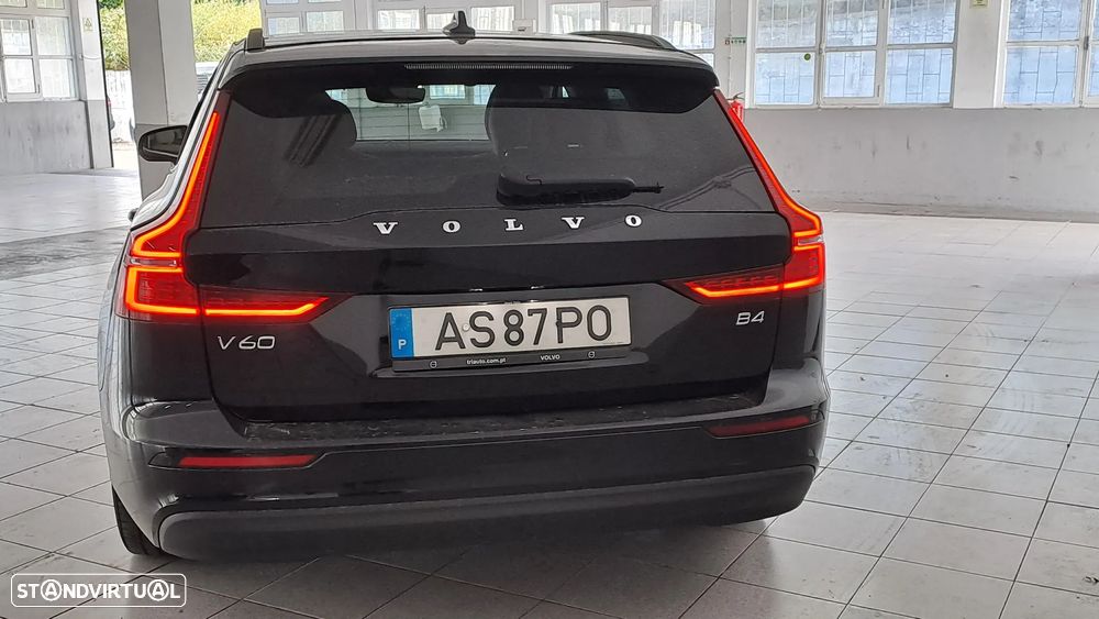 Volvo V60 2.0 B4 Momentum Plus Geartronic - 10