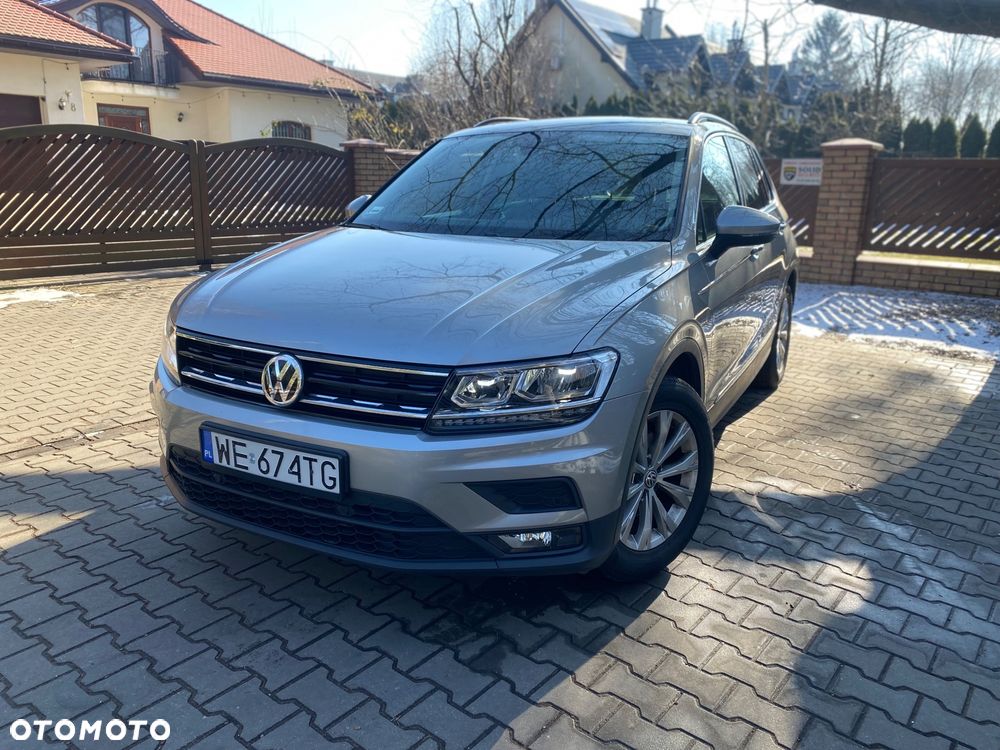 Volkswagen Tiguan - 1
