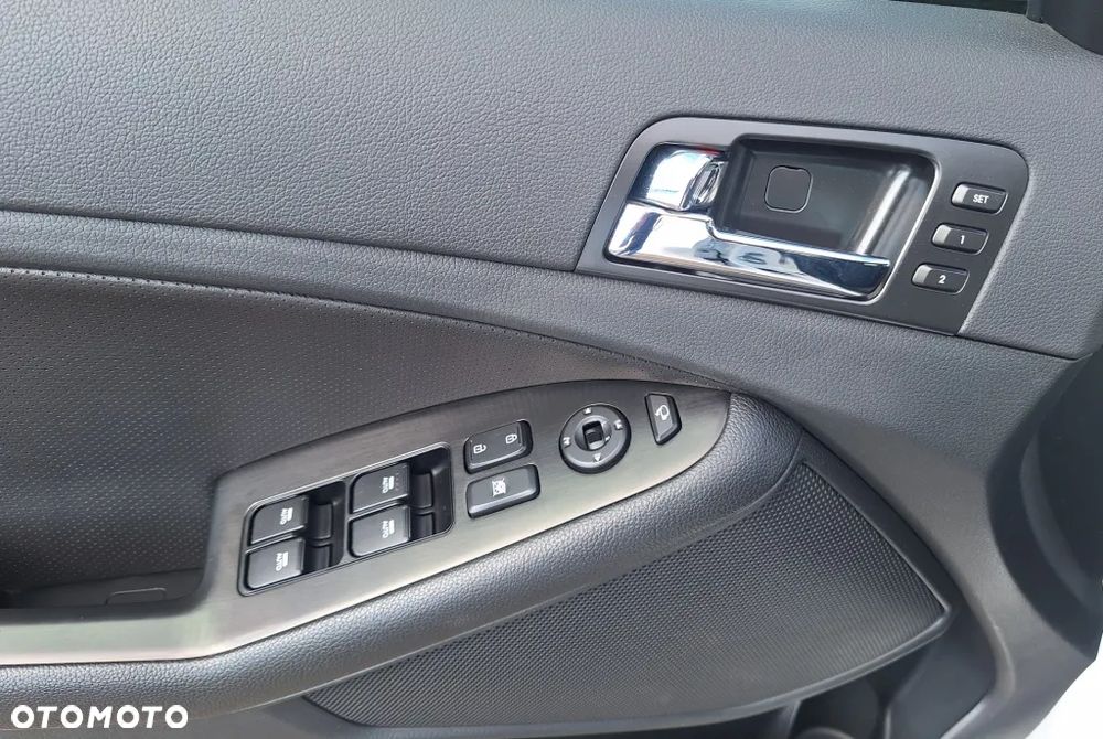 Kia Optima 2.0 CVVT Edition 7 - 17