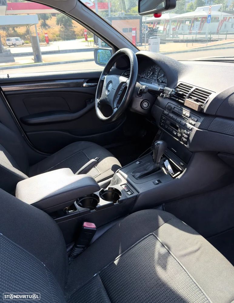 BMW 320 - 6