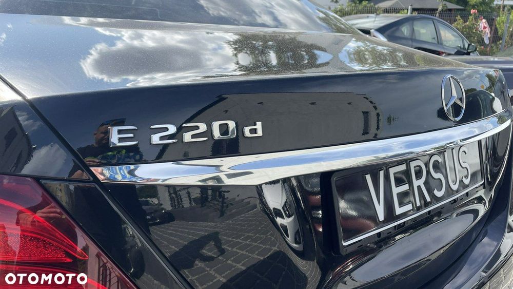 Mercedes-Benz Klasa E - 14