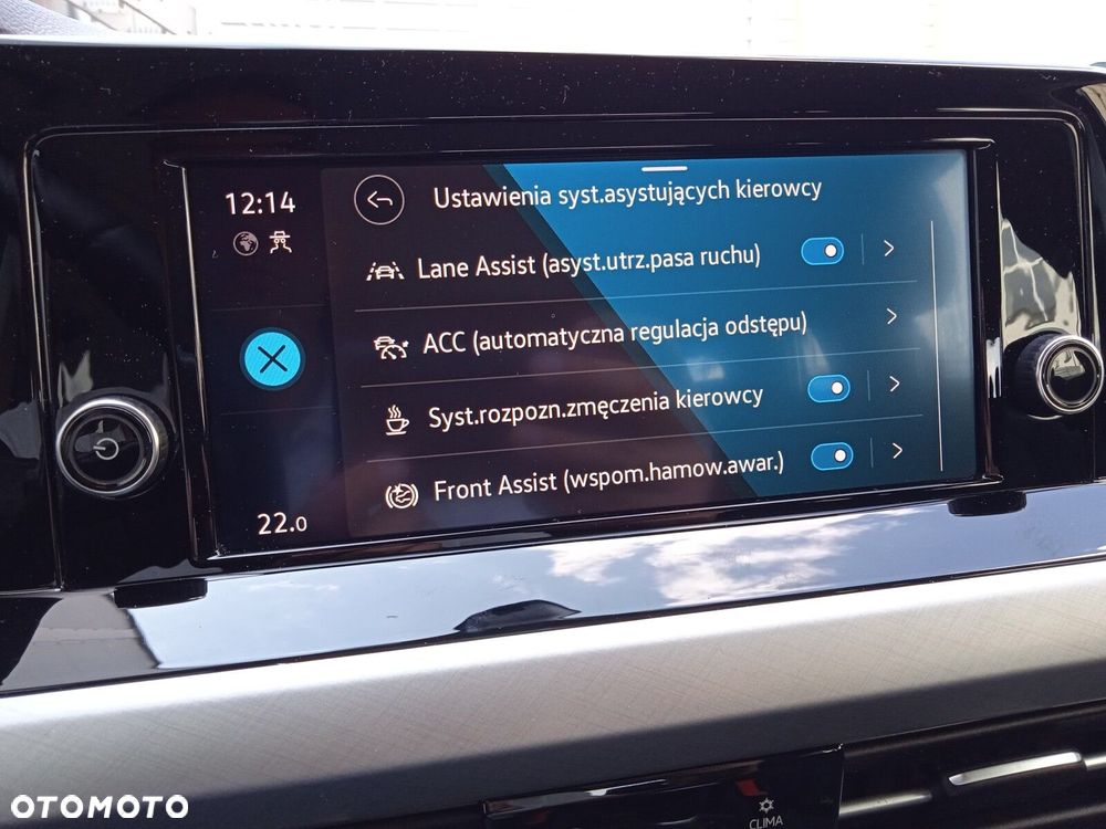 Volkswagen Golf VIII 1.5 TSI EVO Life - 24