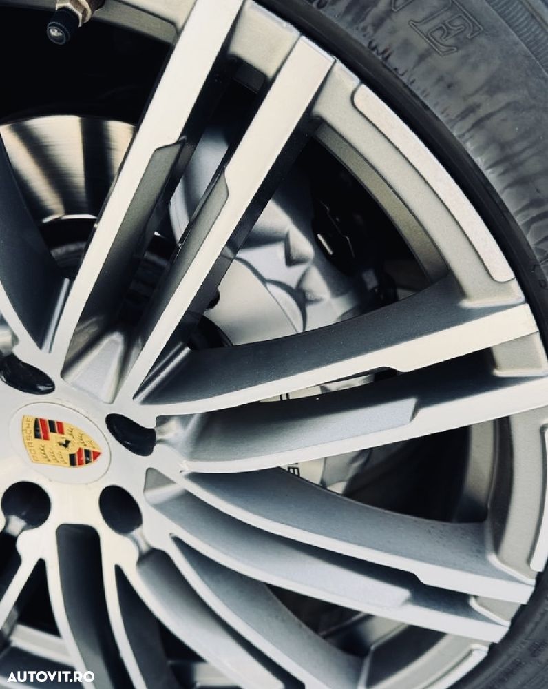 Porsche Macan 3.0 PDK S - 11