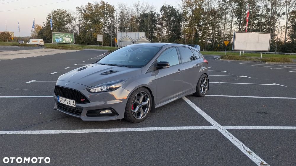 Ford Focus 2.0 TDCi ST-2 - 1