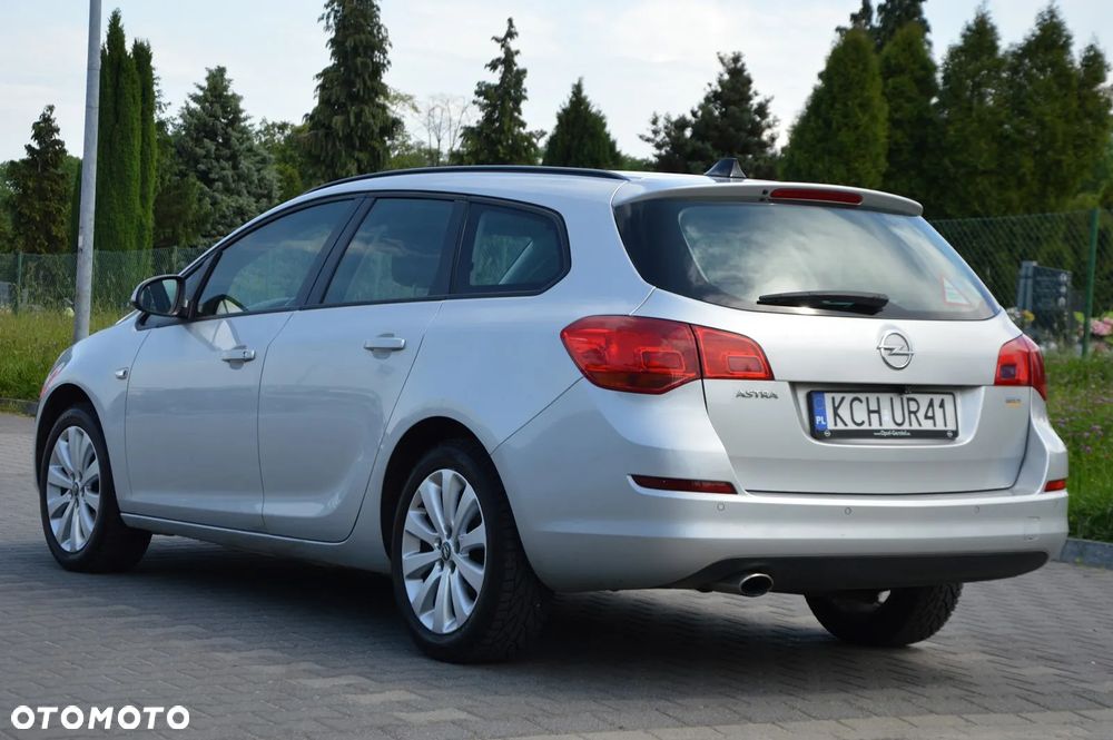 Opel Astra 1.4 Turbo Selection - 3