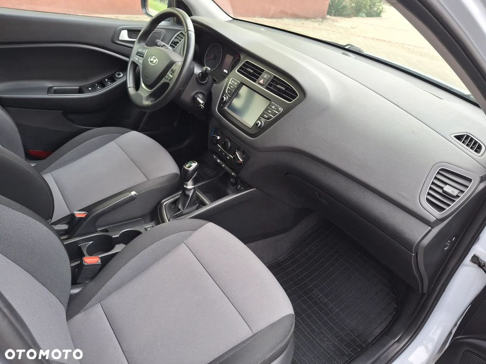 Hyundai i20 1.0 T-GDI YES Plus - 25
