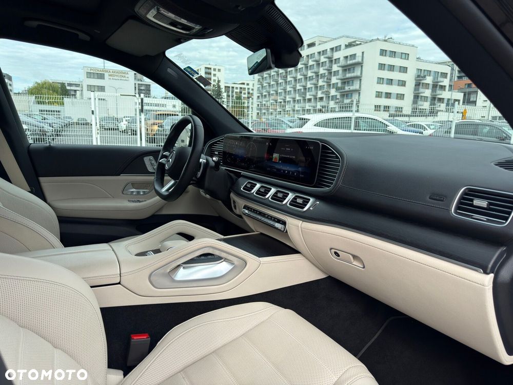 Mercedes-Benz GLS 450 d mHEV 4-Matic AMG Line - 28
