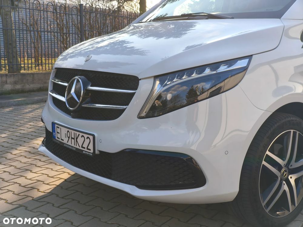 Mercedes-Benz Klasa V - 8