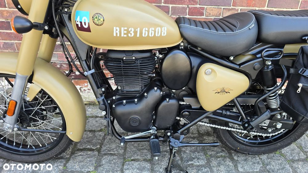 Royal Enfield Classic - 14