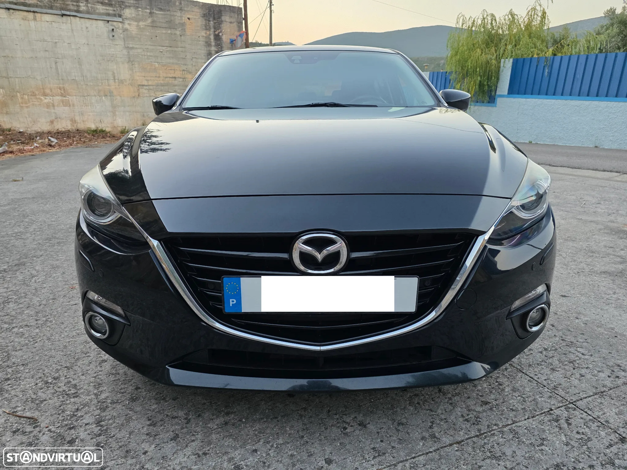 Mazda 3 1.5 Sky-D Excellence Pack HT Navi - 12