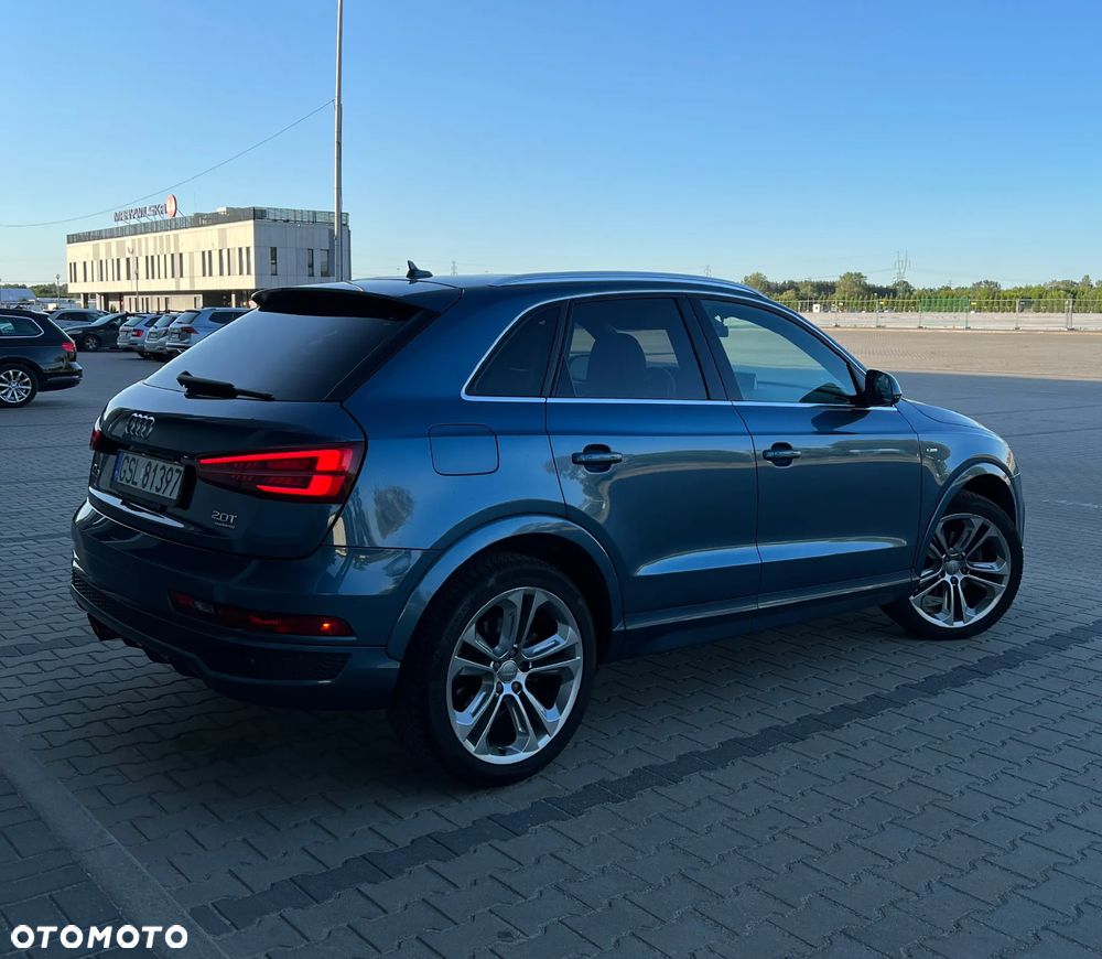 Audi Q3 2.0 TFSI Quattro S tronic design - 9
