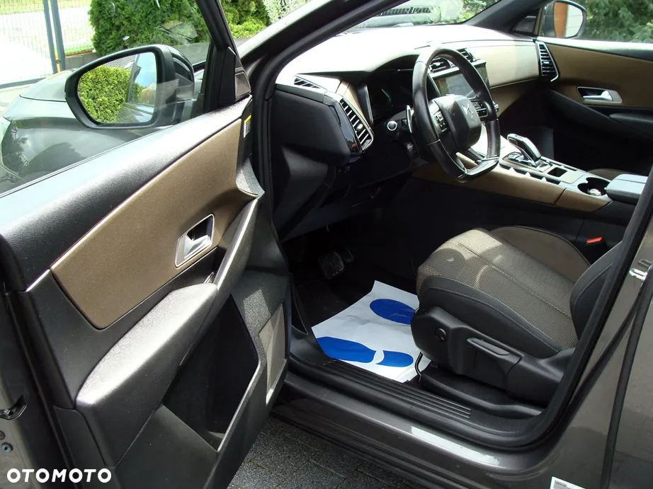 DS Automobiles DS 7 Crossback 1.6 E-Tense Bastille + - 18