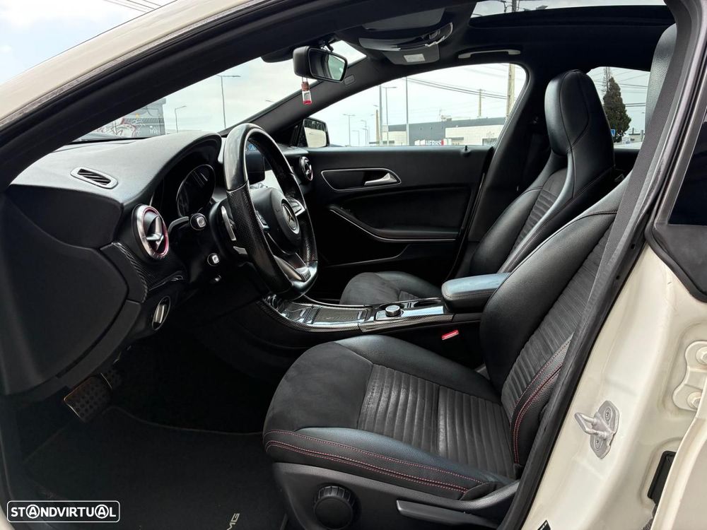 Mercedes-Benz CLA 220 d 7G-DCT AMG Line — fotografia 8