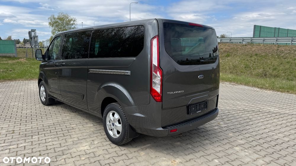 Ford Tourneo Custom - 7