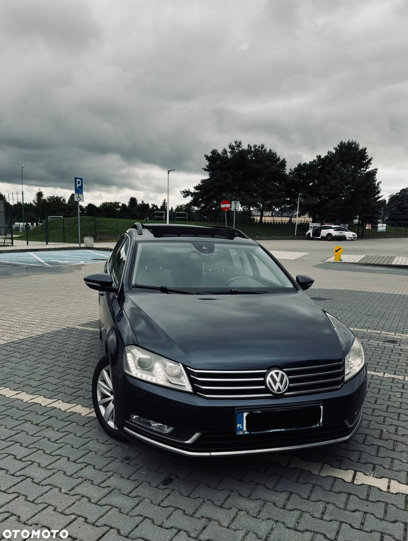 Volkswagen Passat Variant 2.0 TDI DSG BlueMotion Technology Highline - 29