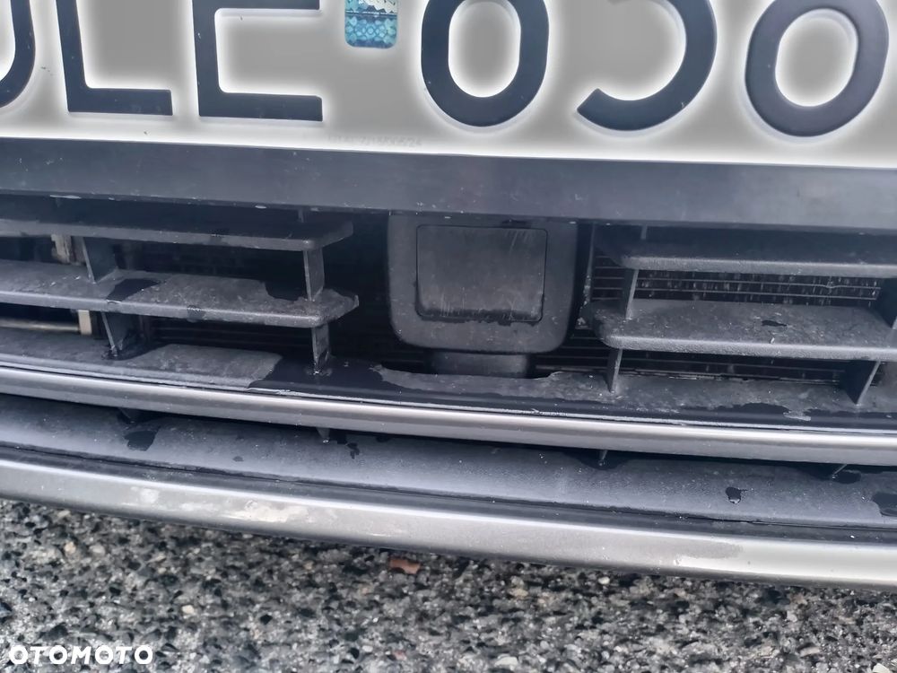 Volkswagen Golf - 10