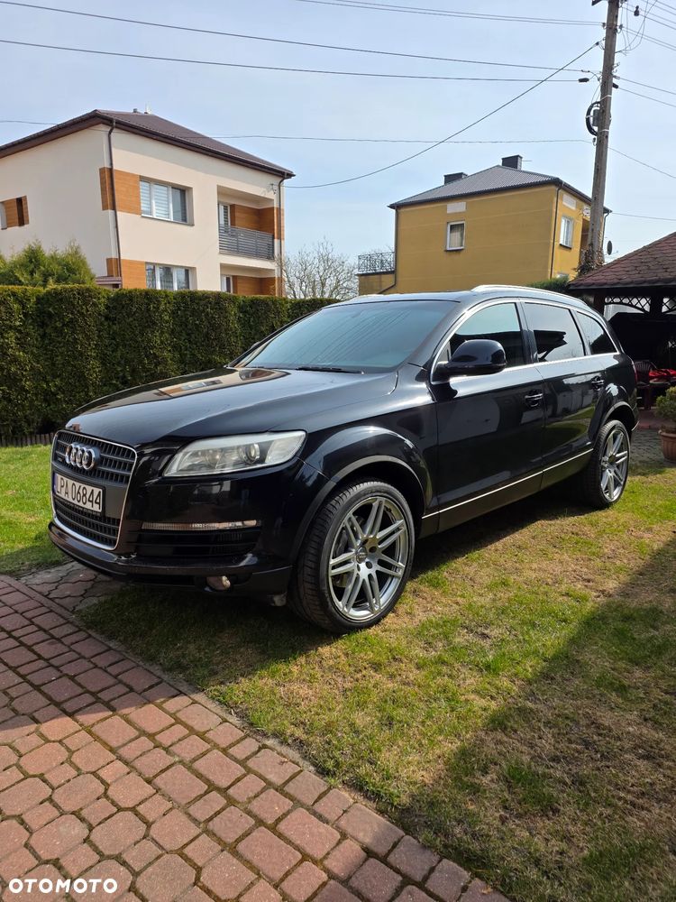 Audi Q7 - 2