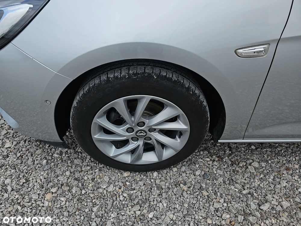 Opel Astra 1.5 CDTI Edition S&S - 9