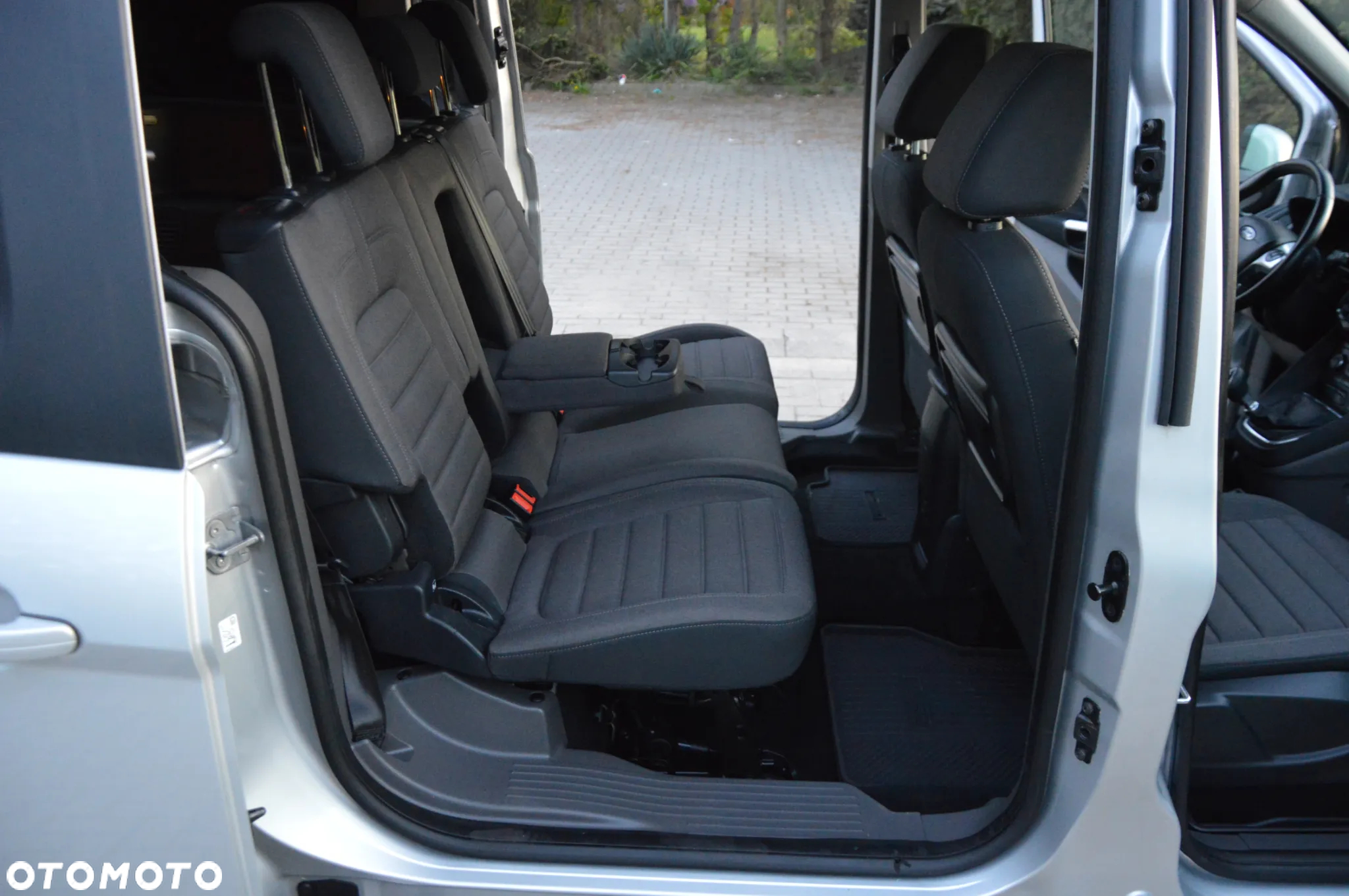 Ford Tourneo Connect 1.5 EcoBlue Start-Stop Titanium - 18