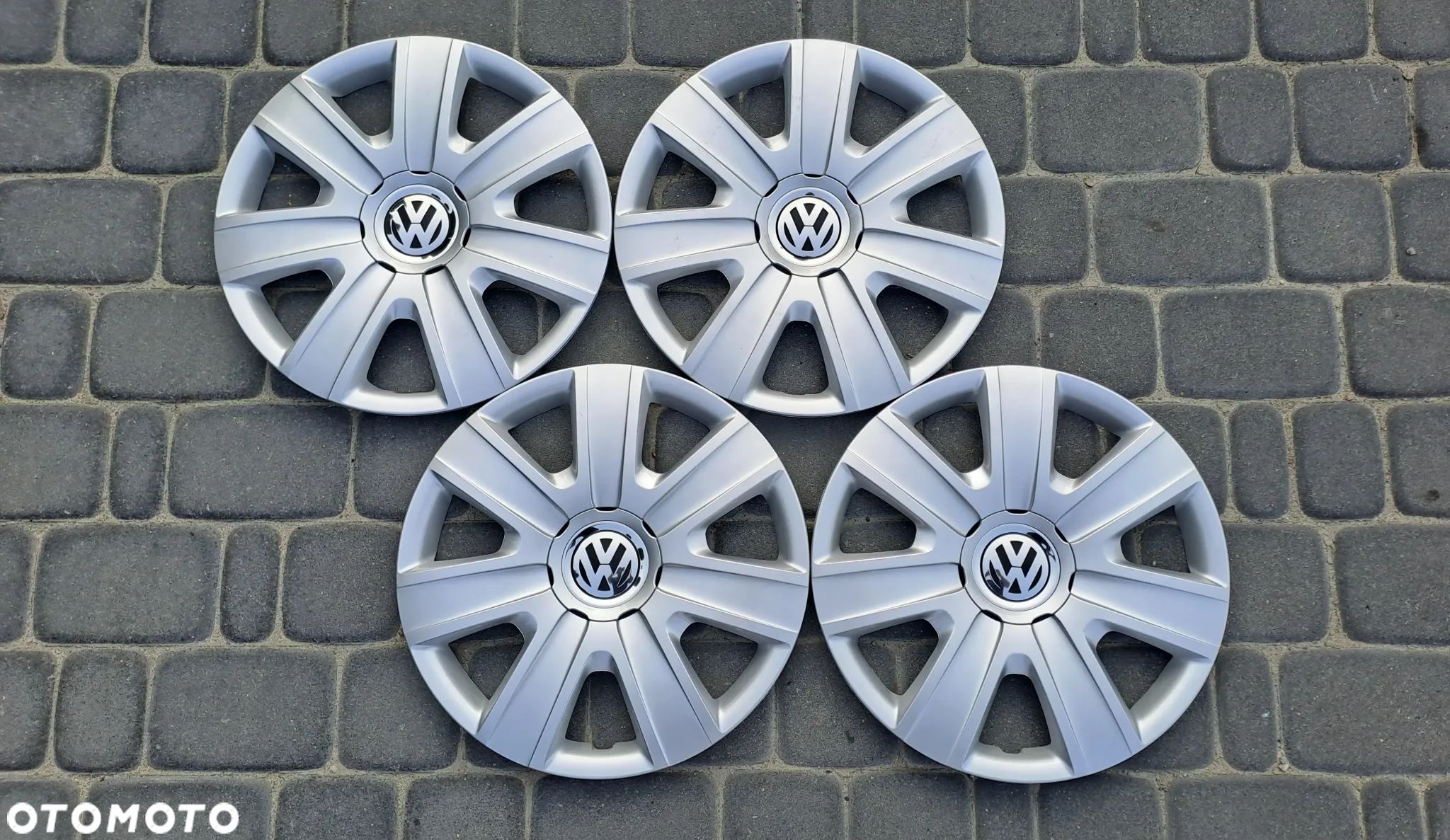 Kołpaki 14 VW Polo 6R0601147 - 1