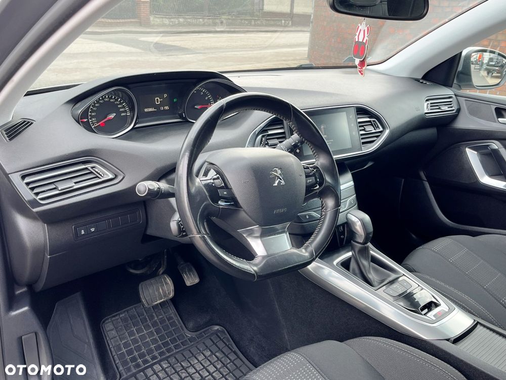 Peugeot 308 PureTech 130 EAT6 Stop & Start Active - 9