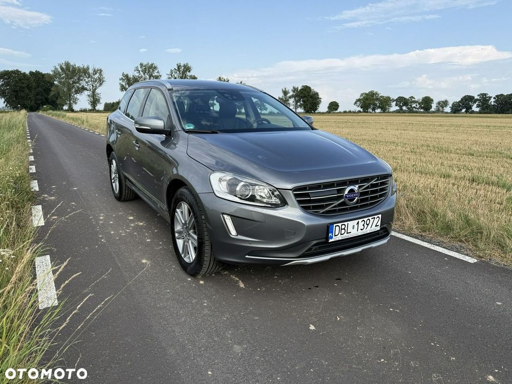 Volvo XC 60 D4 Geartronic Momentum Pro - 20