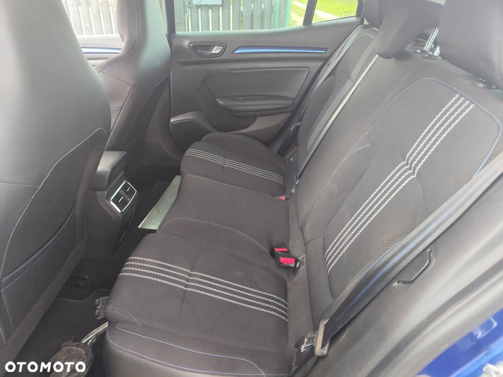 Renault Megane ENERGY TCe 130 GT LINE - 16