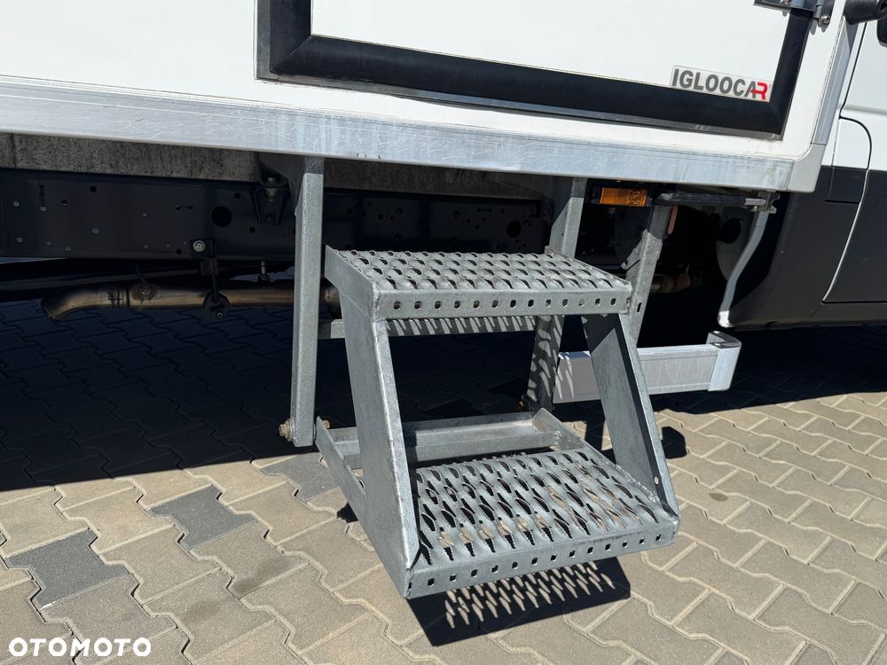 Iveco Daily‼️72C18‼️2021r 3.0 HI-MATIC Chłodnia/Mroźnia zakres -32C/+22C THERMO KING V-500 MAX Źródło Zasilania 400V Grube Ściany/Podłoga Przegroda komorowa‼️ Full LED na bliźniaku Salon Polska DMC7200kg - 15